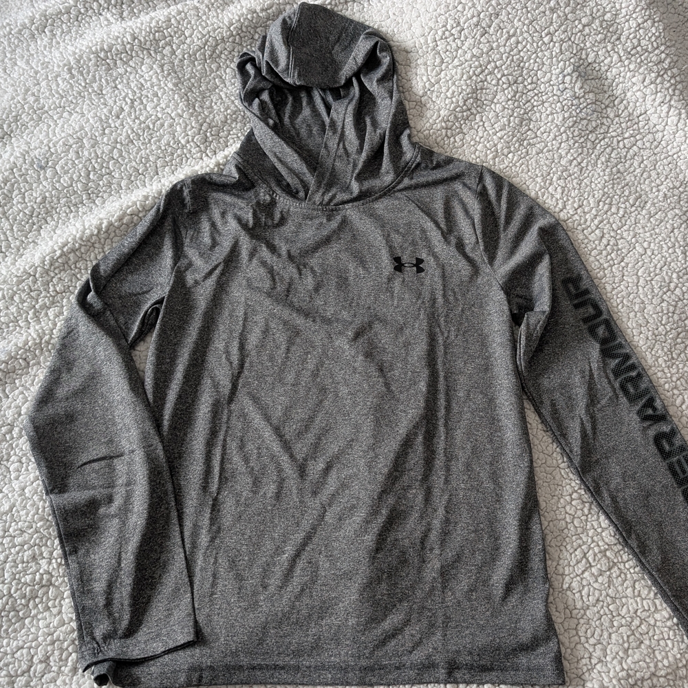 Under Armour Gray Boys Youth Large Long Sleeve